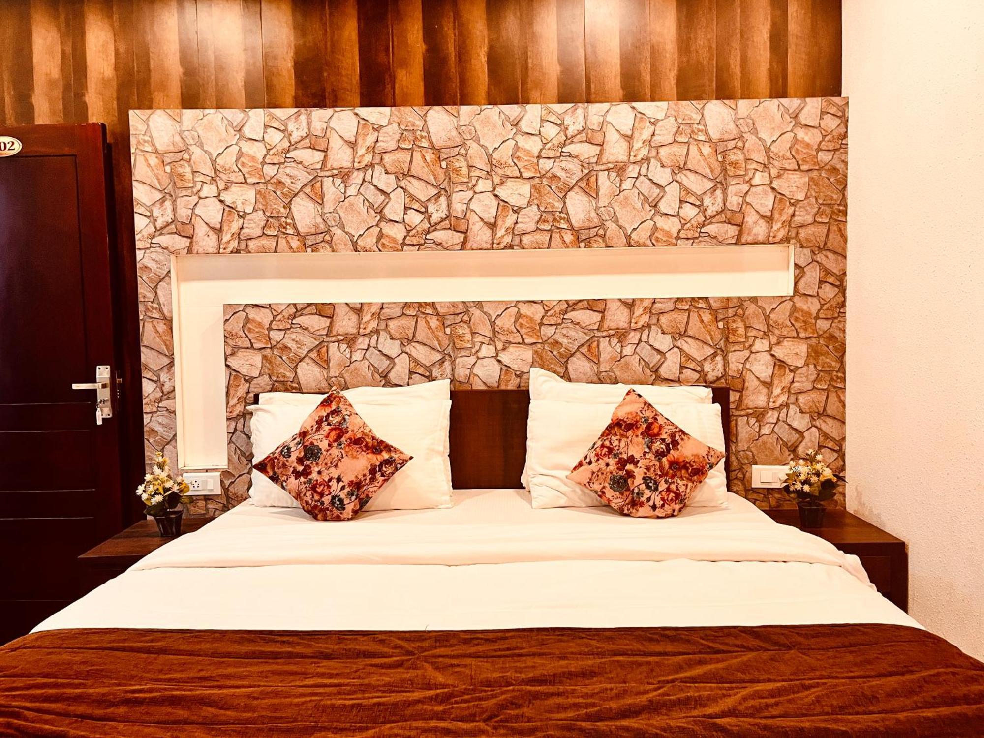 Munnar Tea Estate Cottage And Resort - Away From City Hustle Εξωτερικό φωτογραφία